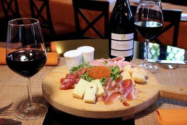 Hotel Agriturismo Roccadia