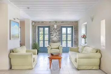 Thirides Beach Resort