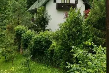 تختخواب و صبحانه Slabnik Nature Escape