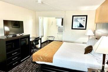 فندق Eastern Inn