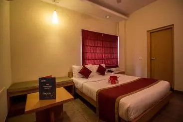 ホテル Oyo Apartments Beach Road