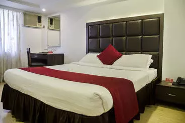 Hotel Oyo Rooms Gaffar Market 1