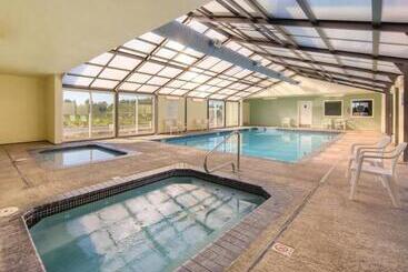 酒店 Worldmark Surfside Inn