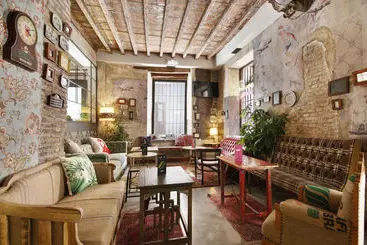 Lemon Rock Hostel