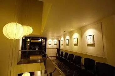 استراحتگاه Temple Tree