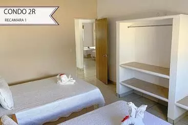 هتل آپارتمان Condominios Jaroje