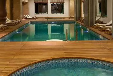 فندق Dorukkaya Ski & Mountain Resort