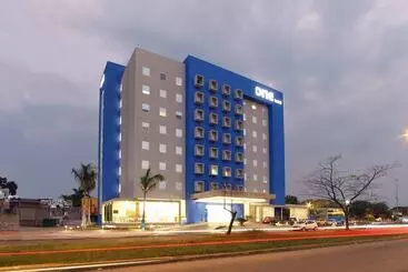 Hotell One Villahermosa 2000