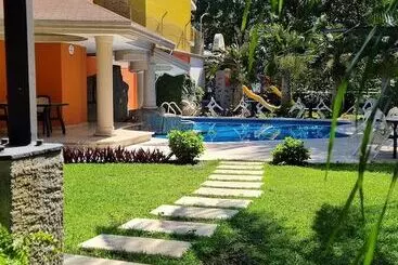 هتل Playa Cristal