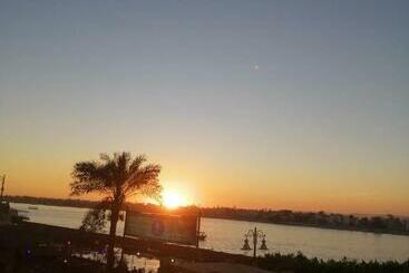 아파트호텔 Mama Africa Apts & Studios