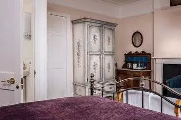 The Old Vicarage B&b