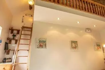 Brecks Cottage Bed And Breakfast