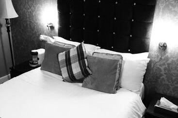 Hotel The Blackhorse Accommodation