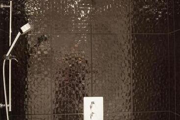 בית מלון כפרי Forty One