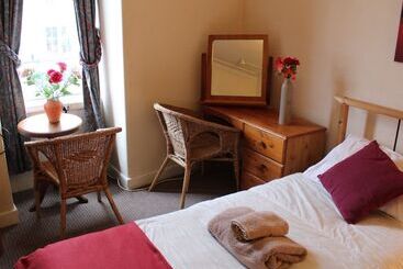 酒店 The Avenue Restaurant At The Victoria Inn