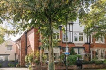 پانسیون Acorn Lodge Harrogate