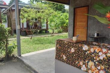 فندق Our Village Farmstay Kohmook