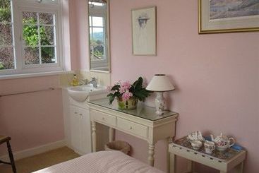 Blandford House B&b