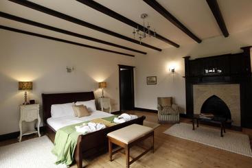 Hotelli Achnagairn Castle