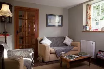 Plas Gwyn B&b And Holiday Cottage