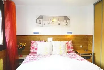 ホテル Paris Star