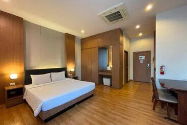 فندق Sriracha Orchid