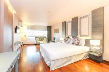 Hotel The Sathon Vimanda