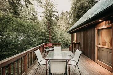 Vidéki Ház 75sl   Wifi   Bbq   Pets Ok   Sleeps 6 2 Bedroom Home By Redawning