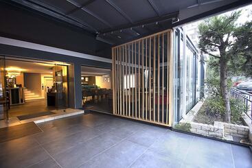 בית מלון כפרי Falireon