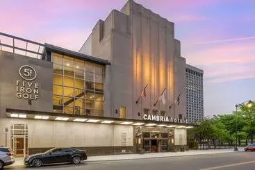 Cambria Hotel Detroit Downtown
