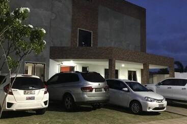 فندق Pousada Praia De Guarajuba