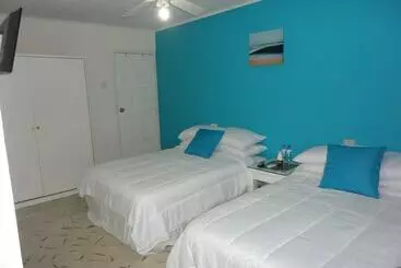 ペンション Jade's Oasis