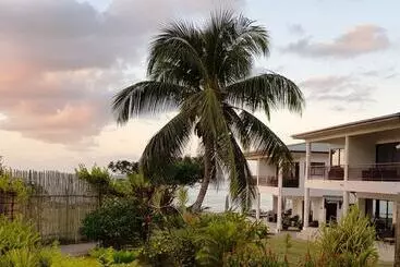 アパートホテル Beach Cottages