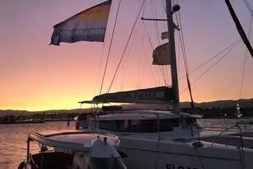 Floatinn Boat Bnb