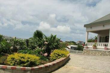 پانسیون Casabella Bed And Breakfast