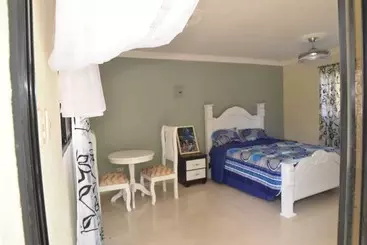 Majatalo Residencial Lakis 1