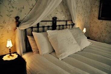 בית מלון כפרי Mundal