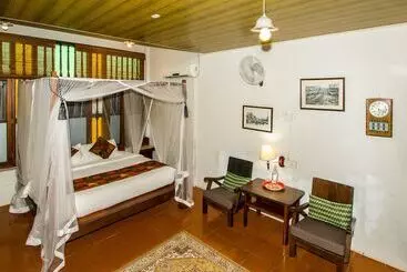 בית מלון כפרי Noordin Street House