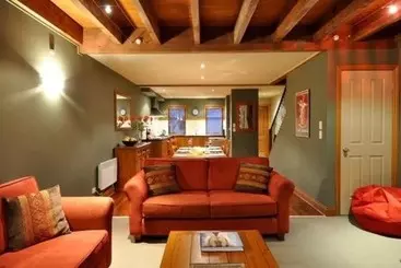 游客公寓 Lansdown Villa Apartments