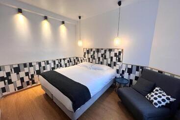 هتل Maison Urbaine