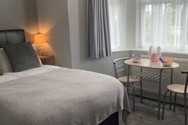 펜션 Beechwood House