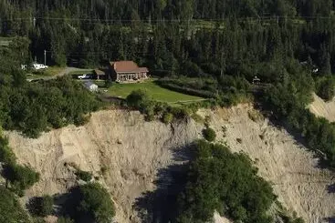 Aamiaismajoitus (B&B) Clam Gulch Lodge