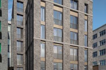 Apart Otel Bob W Tower Hill Studios