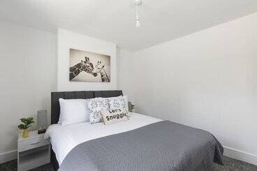 קוטג'' Skyvillion East Finchley London 2bedroom