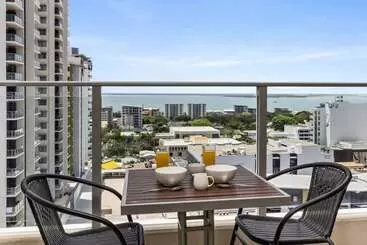 ホテル Signatures On Knuckey