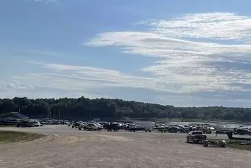 Motelli Beyonder Marine At Sterett Creek