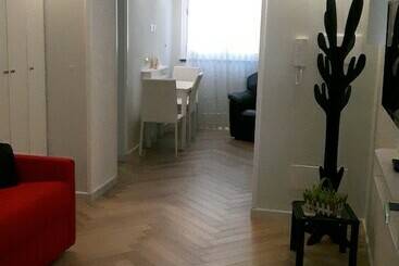 Carpediem. Apartment With 59 Steps Gradini. In The Center Of Amalfi At 650 Mt From The Sea With Paym