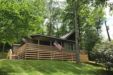 Mökkimajoitus Happy Camper