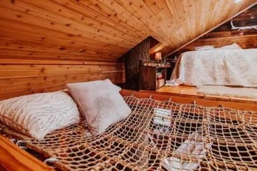 Treehouse Over The Water   Eagle S Nest