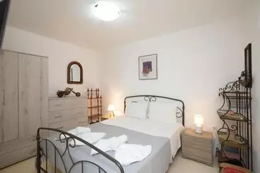هتل آپارتمان Spilia Suites Hotel Mykonos